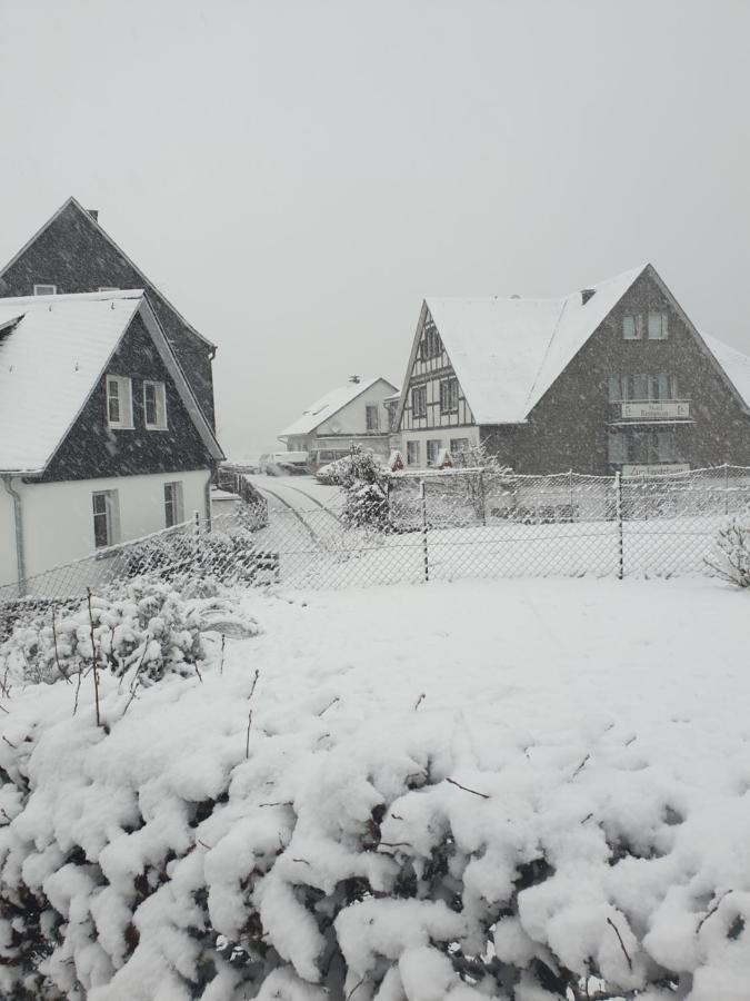 Zur Fredeburg Hotell Schmallenberg Exteriör bild